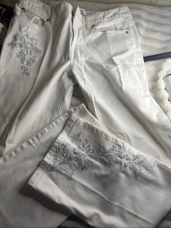 LOFT Denim - LOFT White Wide-Leg Jeans with Gray Floral Embroidery